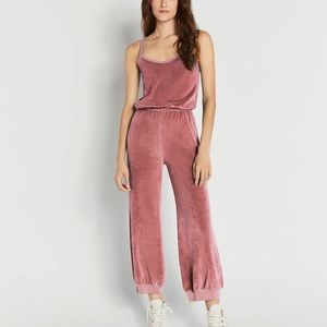 KONDI Velour Jumpsuit NWT, perfect condition